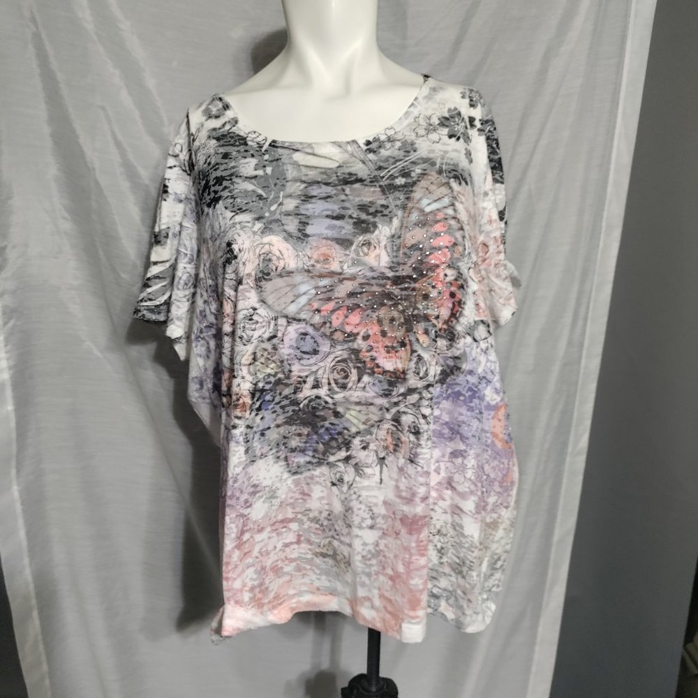 Only 9 - Beautiful Semi - Sheer Blouse